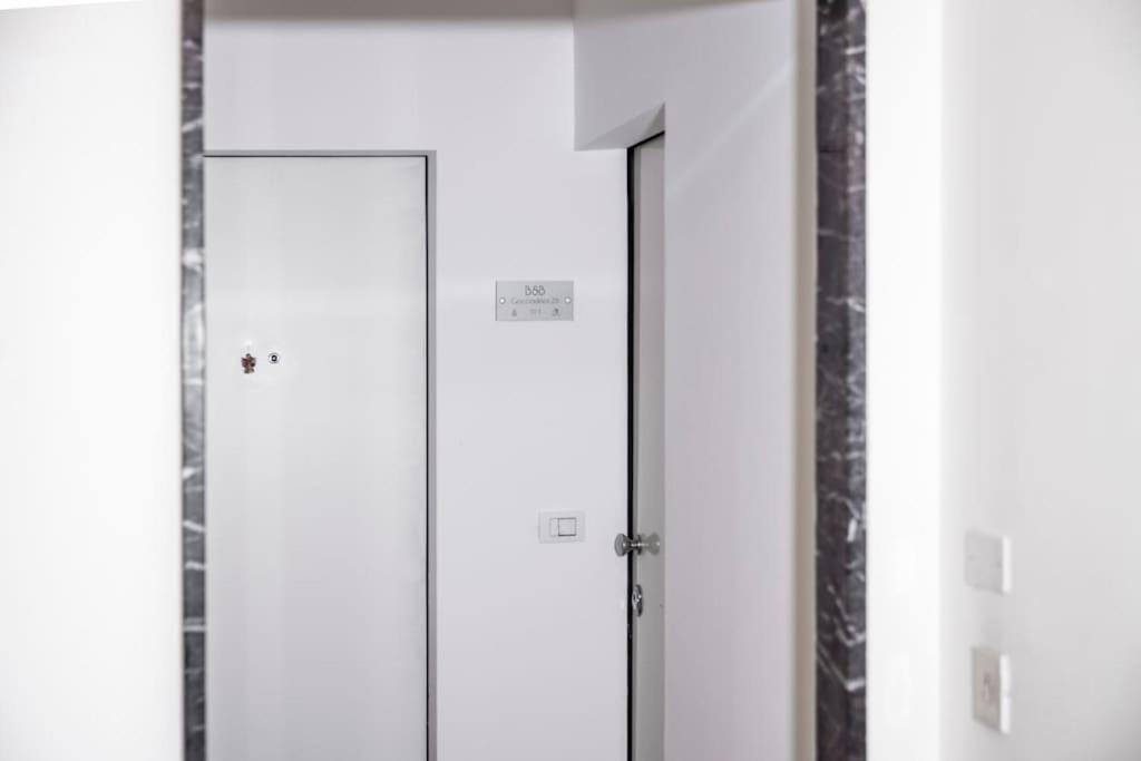 B&B Gocciadoro 26 Nuovo, Climatizzato, Zona Ospedale, Posto Auto Trient Exterior foto